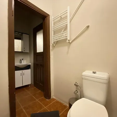 Flat Steps From Taksim Square *